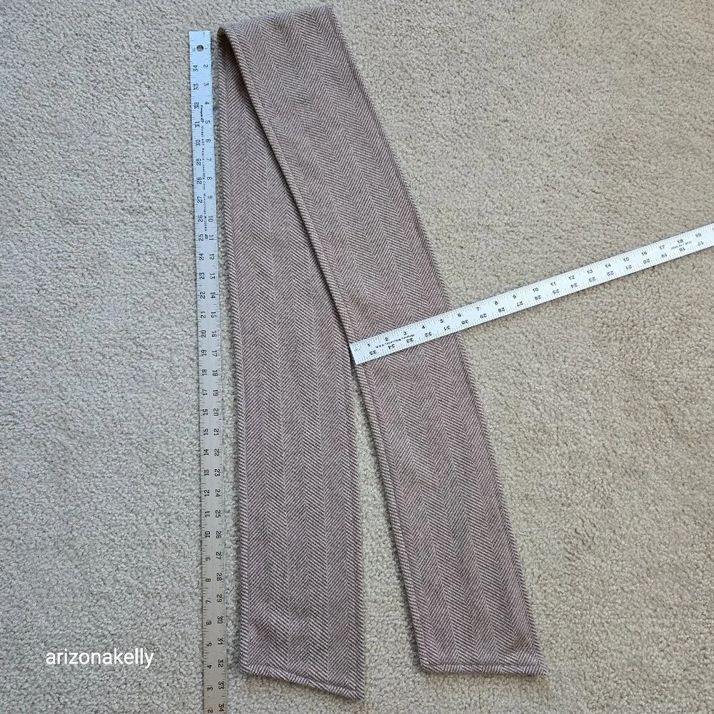 NWOT Tan Wool Herringbone Tailored/Structured Scarf Menswear Haberdashery